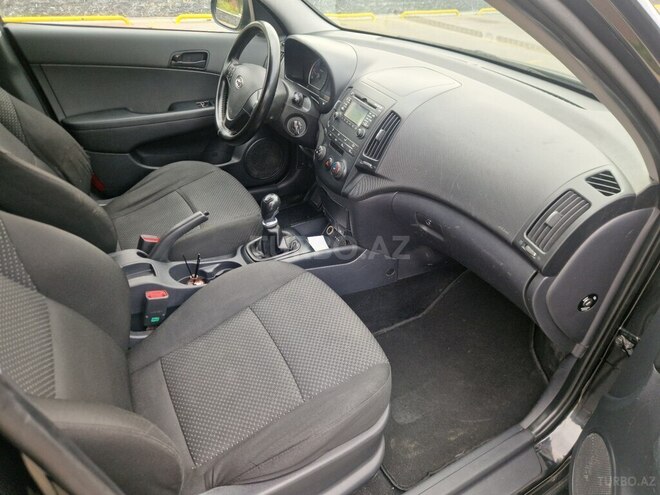Hyundai i30 2011, 330,000 km - 1.6 l - Bakı