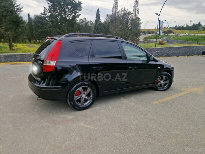 Hyundai i30 2011, 330,000 km - 1.6 l - Bakı