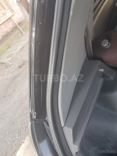Kia Rio 2007, 253,000 km - 1.5 l - Qazax