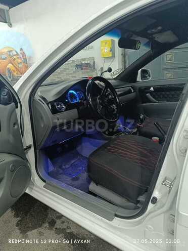 Daewoo Gentra 2013, 200,000 km - 1.5 l - Bakı