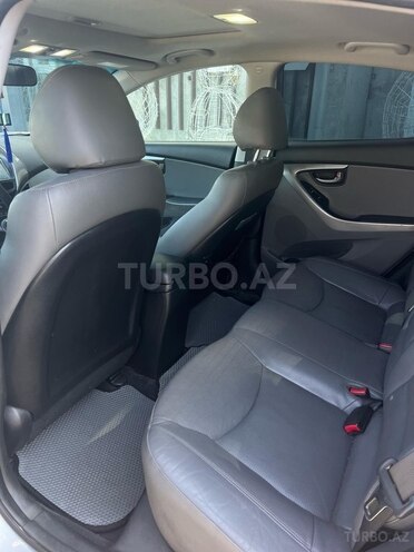 Hyundai Elantra 2013, 198,000 km - 1.8 л - Bakı