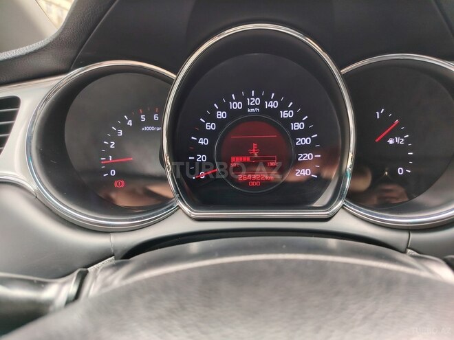 Kia  2016, 272,000 km - 1.6 l - Bakı