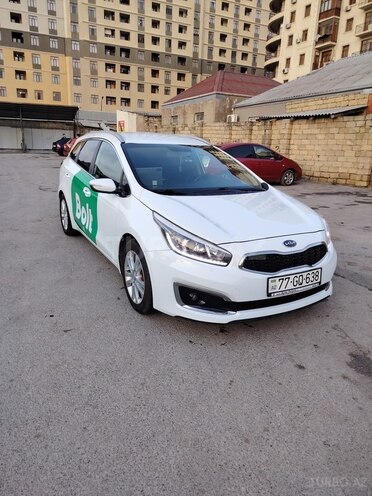 Kia  2016, 272,000 km - 1.6 l - Bakı