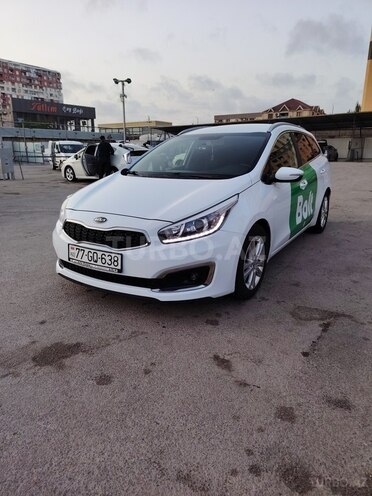 Kia  2016, 272,000 km - 1.6 l - Bakı