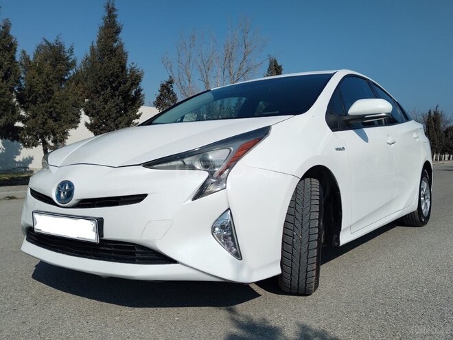 Toyota Prius 2018, 119,000 km - 1.8 l - Sumqayıt