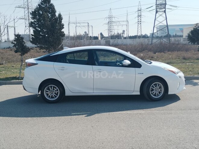 Toyota Prius 2018, 119,000 km - 1.8 l - Sumqayıt