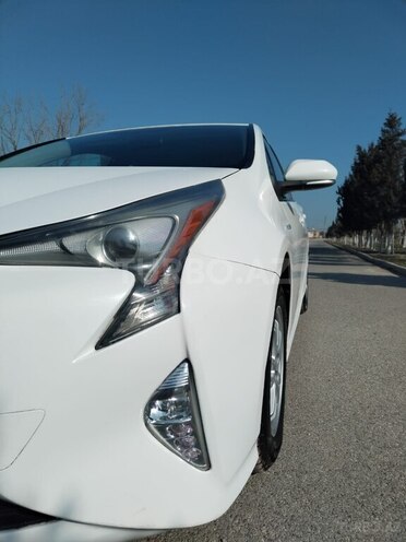 Toyota Prius 2018, 119,000 km - 1.8 l - Sumqayıt