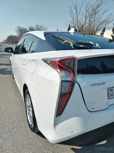 Toyota Prius 2018, 119,000 km - 1.8 l - Sumqayıt