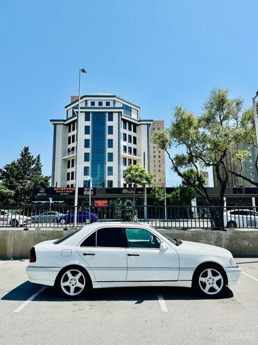 Mercedes C 230 1998, 380,000 km - 2.3 л - Bakı
