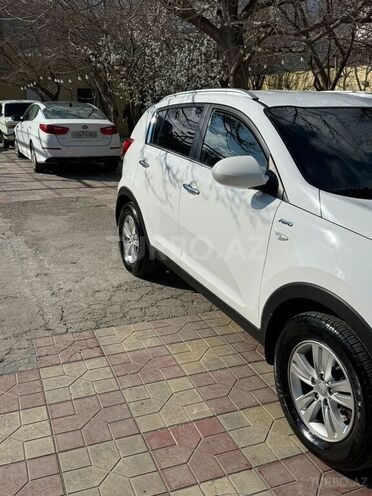Kia Sportage 2011, 235,000 km - 2.0 l - Bakı