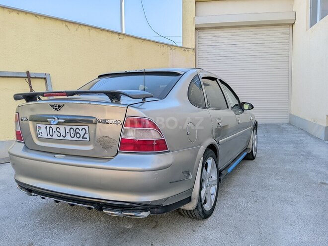 Opel Vectra 1996, 237,000 km - 1.6 l - Sumqayıt
