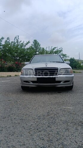 Mercedes C 220 d 1998, 720,868 km - 2.2 л - Tovuz
