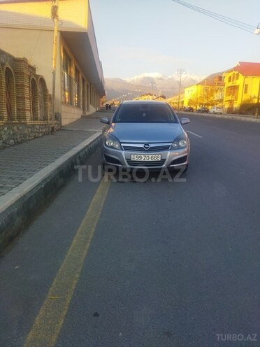 Opel Astra 2007, 335,000 km - 1.4 l - Şəki