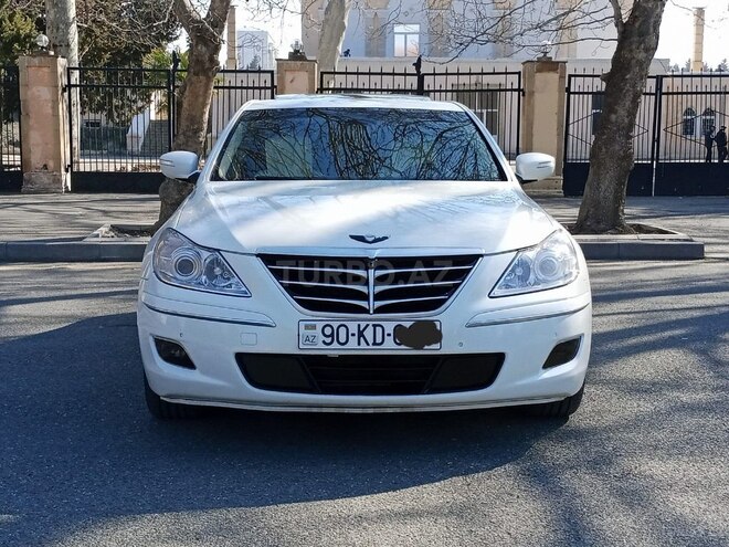Hyundai Genesis 2010, 250,000 km - 3.8 л - Mingəçevir