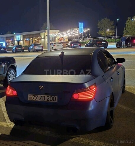 BMW 545 2004, 320,000 km - 4.4 l - Bakı