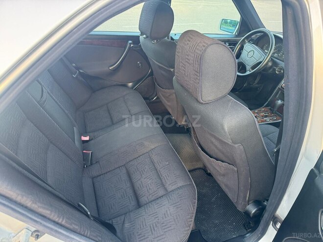 Mercedes C 240 1999, 354,258 km - 2.4 л - Sumqayıt