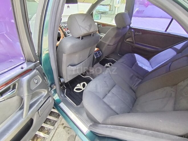 Mercedes E 280 1996, 500,000 km - 2.8 l - Xaçmaz