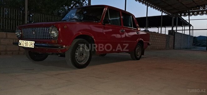 LADA (VAZ) 21011 1983, 95,000 km - 1.3 l - Salyan