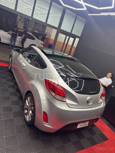 Hyundai Veloster 2012, 121,000 km - 1.6 л - Bakı