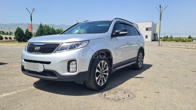 Kia Sorento-4