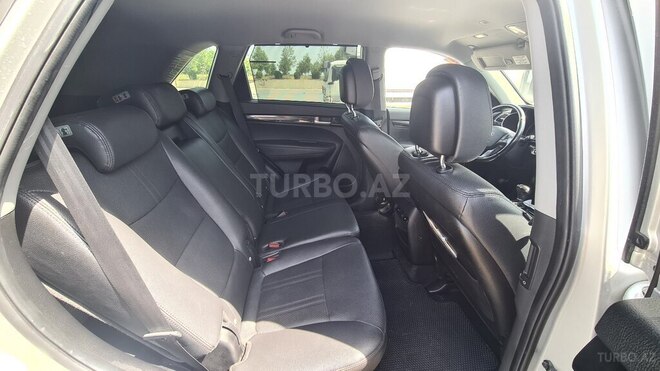 Kia Sorento-10