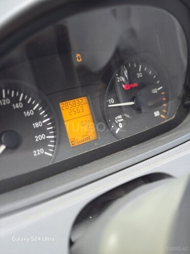 Mercedes Vito 109 2008, 286,000 km - 2.2 l - Gəncə