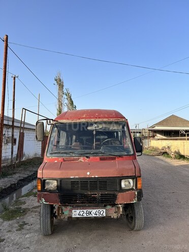 Mercedes 308 D 1995, 252,800 km - 2.3 л - Salyan