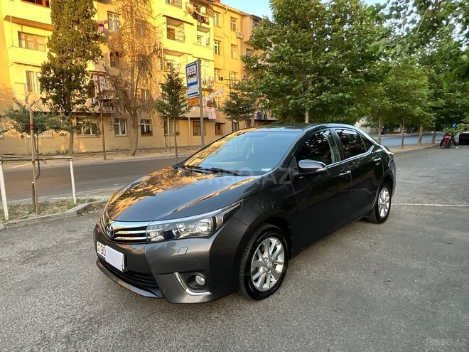 Toyota Corolla 2013, 195,000 km - 1.6 l - Bakı