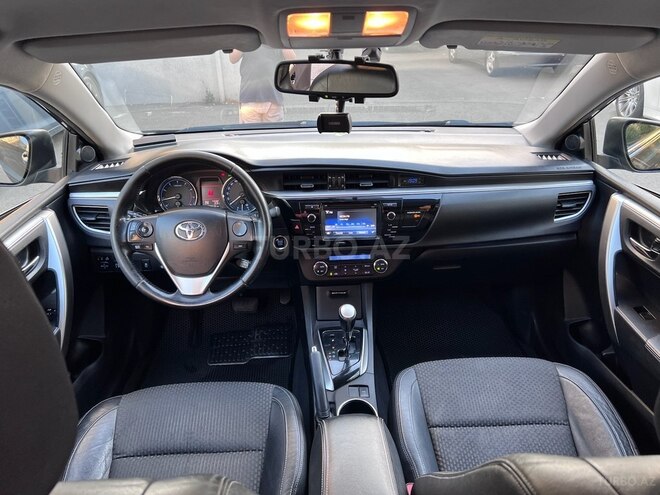 Toyota Corolla 2013, 195,000 km - 1.6 l - Bakı