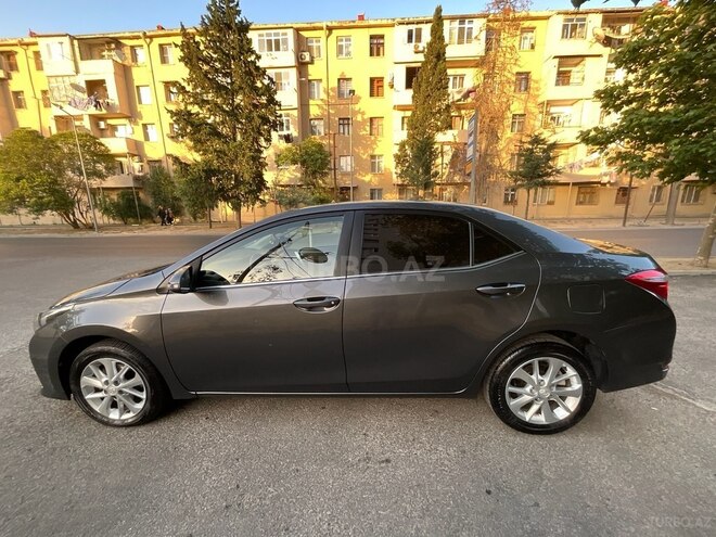 Toyota Corolla 2013, 195,000 km - 1.6 l - Bakı