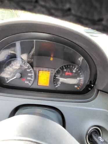 Mercedes Vito 115 2010, 318,456 km - 2.2 l - Bakı