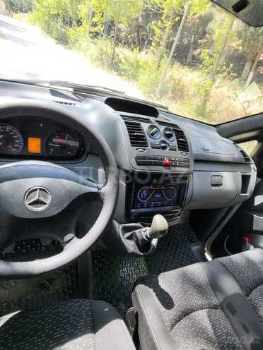 Mercedes Vito 115 2010, 318,456 km - 2.2 l - Bakı