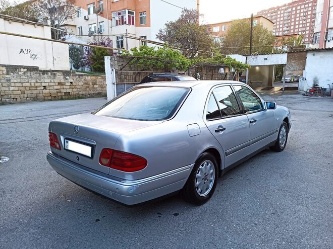 Mercedes E 230 1996, 350,146 km - 2.3 l - Bakı