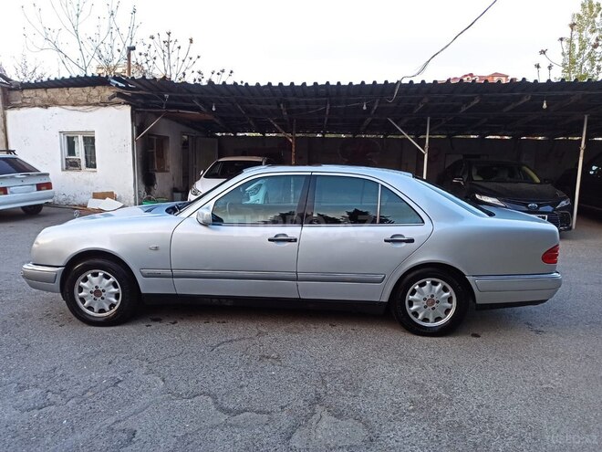 Mercedes E 230 1996, 350,146 km - 2.3 l - Bakı