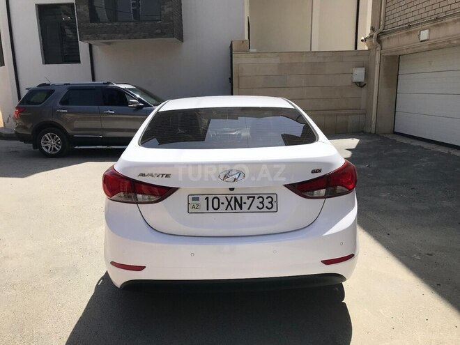 Hyundai Avante 2015, 156,000 km - 1.6 л - Bakı
