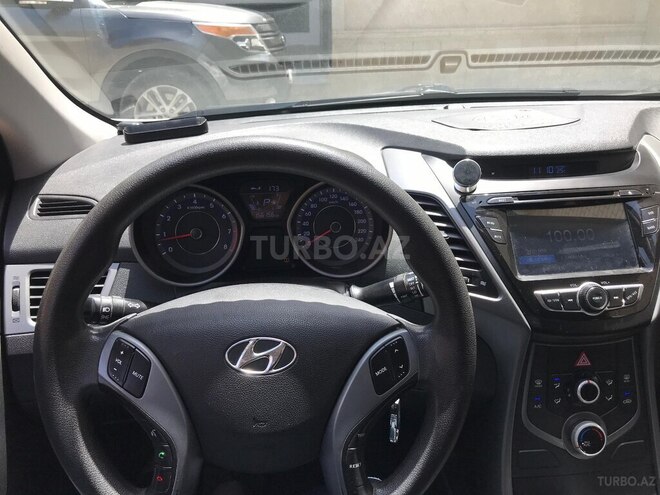 Hyundai Avante 2015, 156,000 km - 1.6 л - Bakı