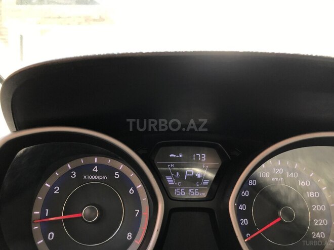 Hyundai Avante 2015, 156,000 km - 1.6 л - Bakı