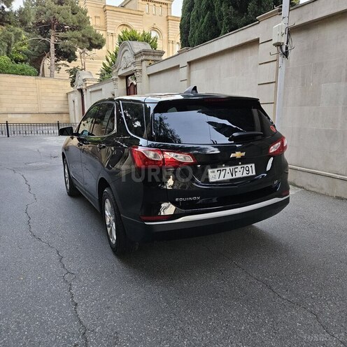Chevrolet Equinox-7