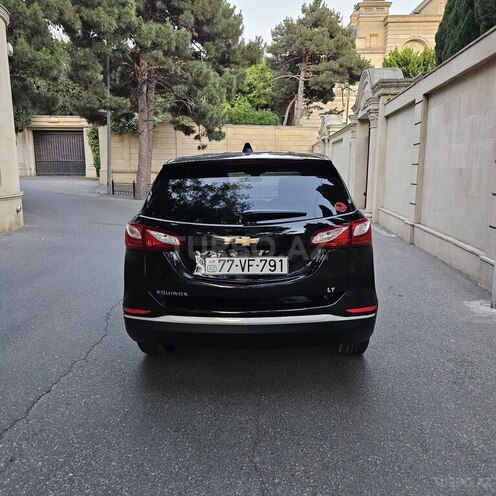 Chevrolet Equinox-8