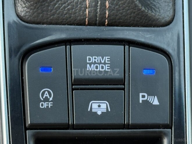 Hyundai Sonata-17