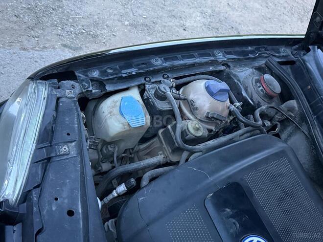 Volkswagen Golf 1999, 390,000 km - 1.6 l - Lənkəran