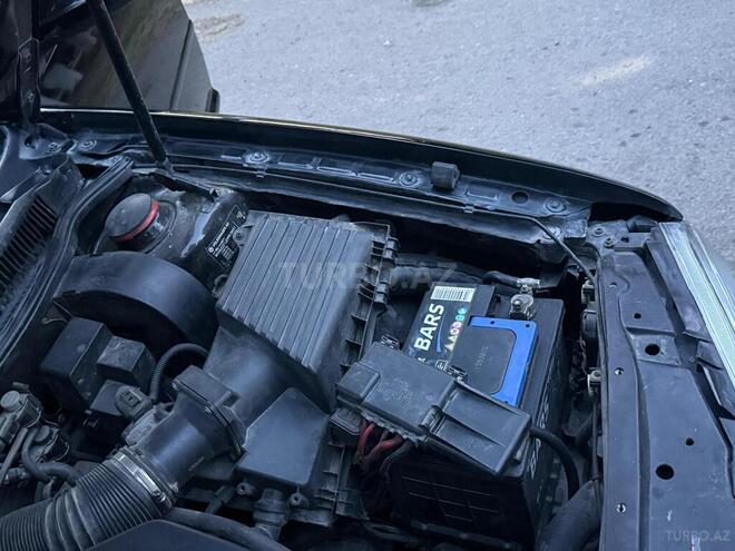 Volkswagen Golf 1999, 390,000 km - 1.6 l - Lənkəran