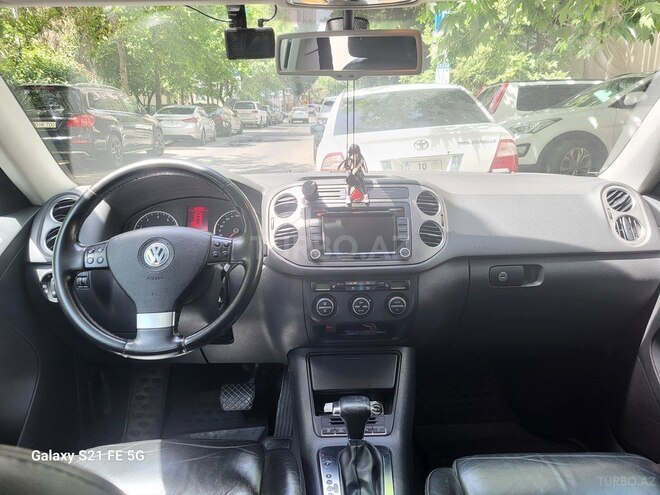 Volkswagen Tiguan 2009, 215,155 km - 2.0 l - Bakı