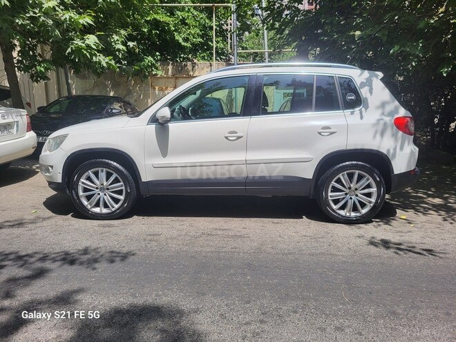 Volkswagen Tiguan 2009, 215,155 km - 2.0 l - Bakı