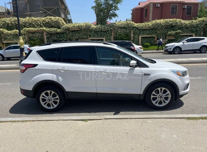 Ford Escape 2017, 210,000 km - 1.5 l - Bakı