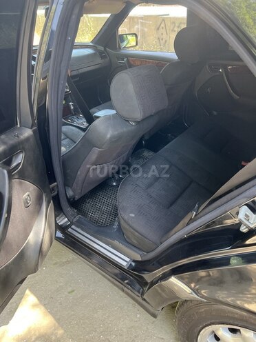 Mercedes C 240 1998, 394,000 km - 2.4 l - Bakı