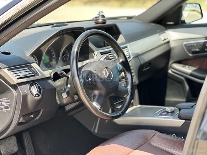 Mercedes E 350 2010, 257,000 km - 3.5 l - Bakı