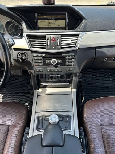 Mercedes E 350 2010, 257,000 km - 3.5 l - Bakı