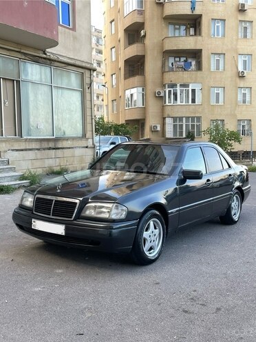Mercedes C 180 1995, 275,995 km - 1.8 l - Bakı
