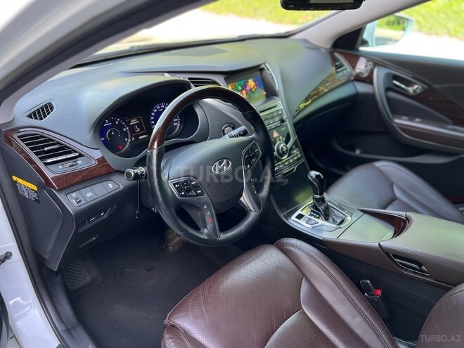 Hyundai Grandeur 2015, 207,000 km - 2.2 l - Bakı